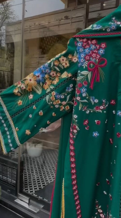 Women's Emerald Green Floral Embroidered Lawn Suit with Dupatta | Premium Pakistani Style Ethnic Wear